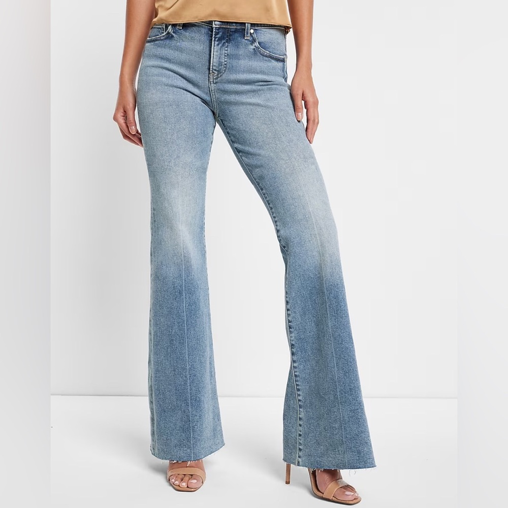 NWT EXPRESS Mid Rise Raw Hem '70s Flare Jeans